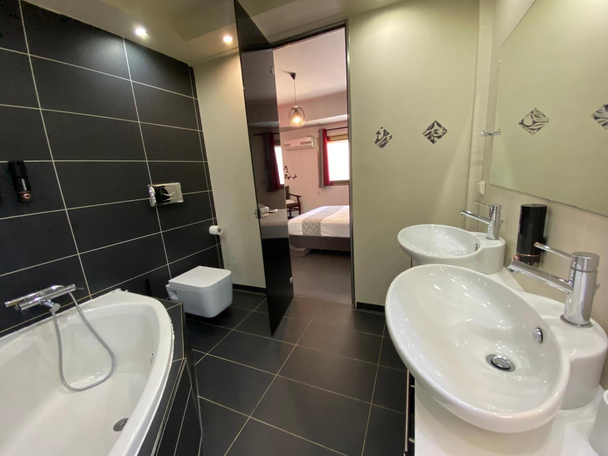 Luxury View Apartment 10Min From Athens Airport コロピオン エクステリア 写真