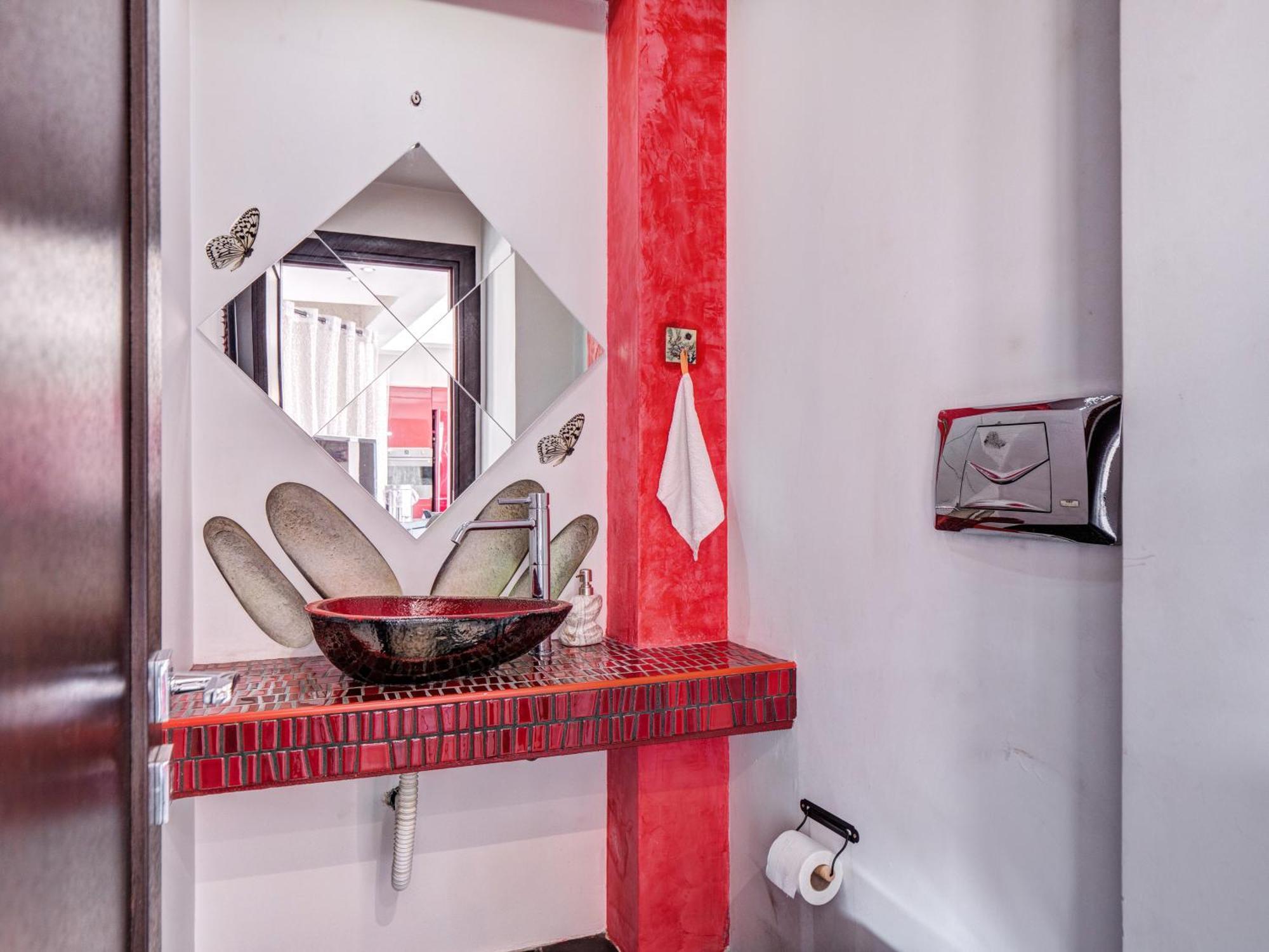 Luxury View Apartment 10Min From Athens Airport コロピオン エクステリア 写真
