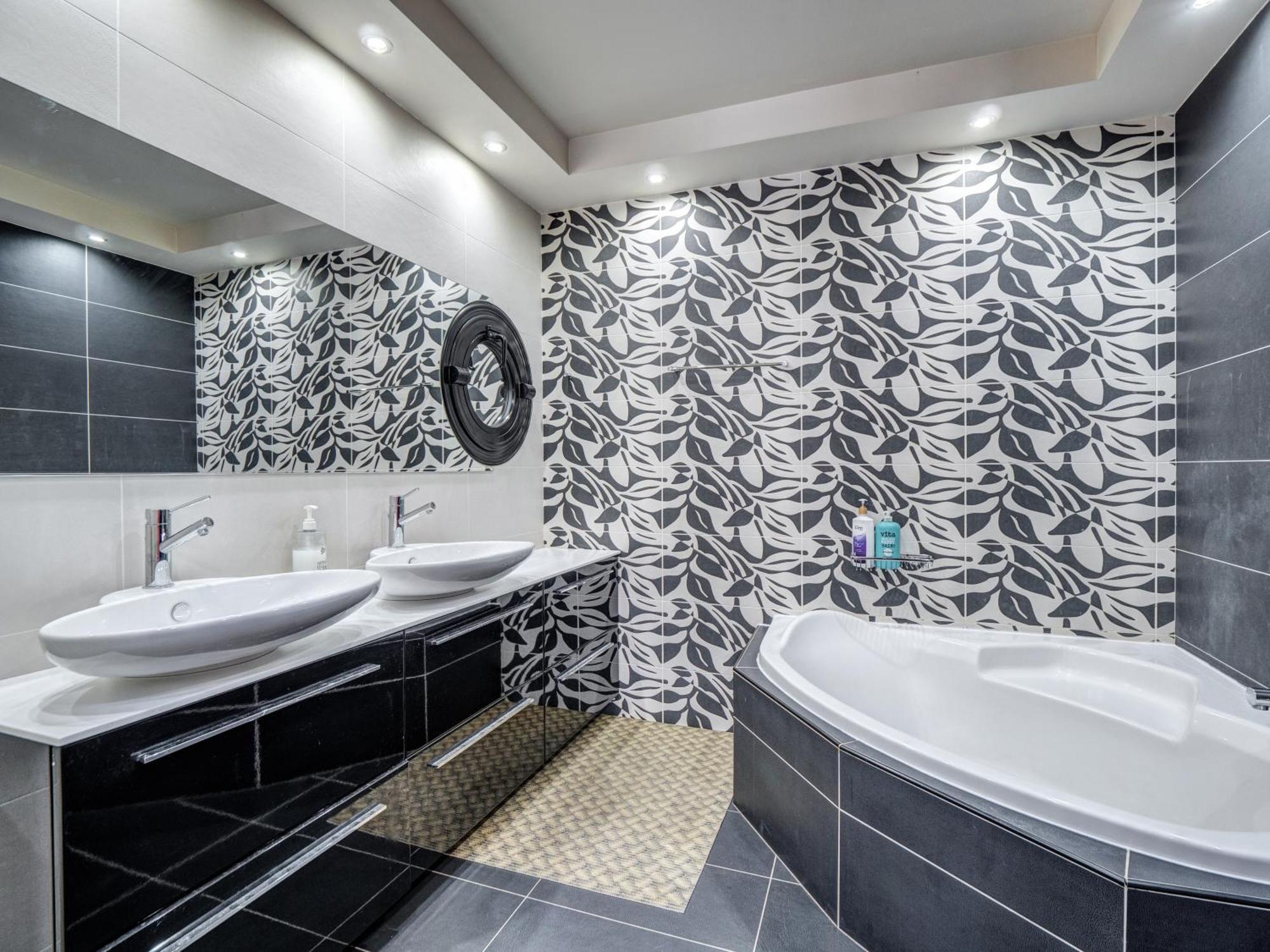 Luxury View Apartment 10Min From Athens Airport コロピオン エクステリア 写真